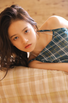 衣服一扯小兔子出来了
